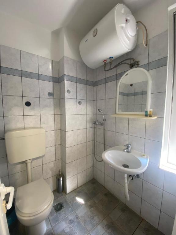 Dima Rooms And Apartments Афіни Екстер'єр фото